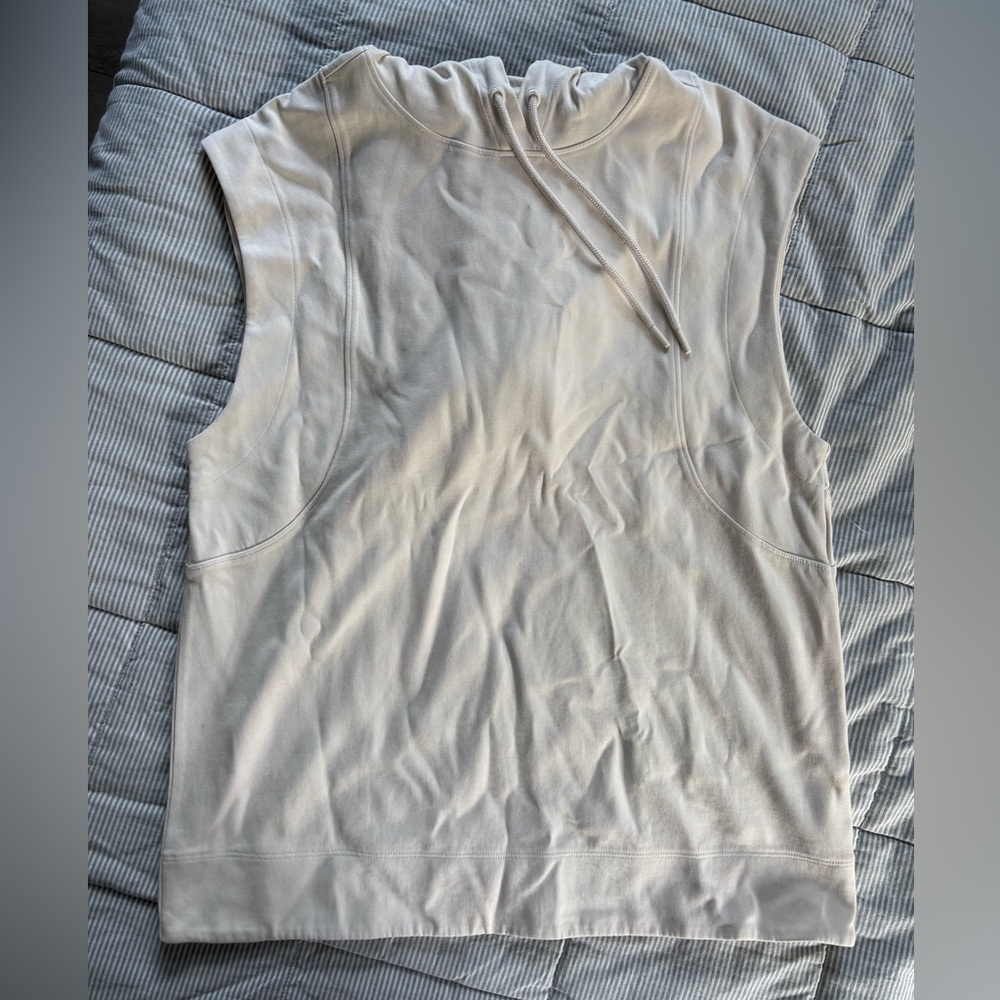 Athleta Cream Sleeveless Hoodie Tank NWOT